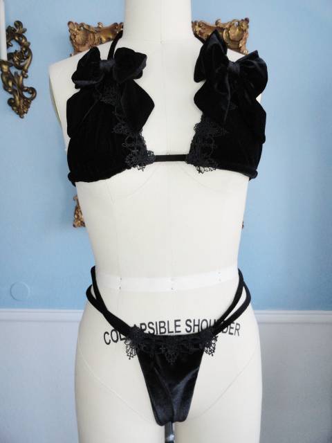 Shinoko - Lingerie Set - Image 3