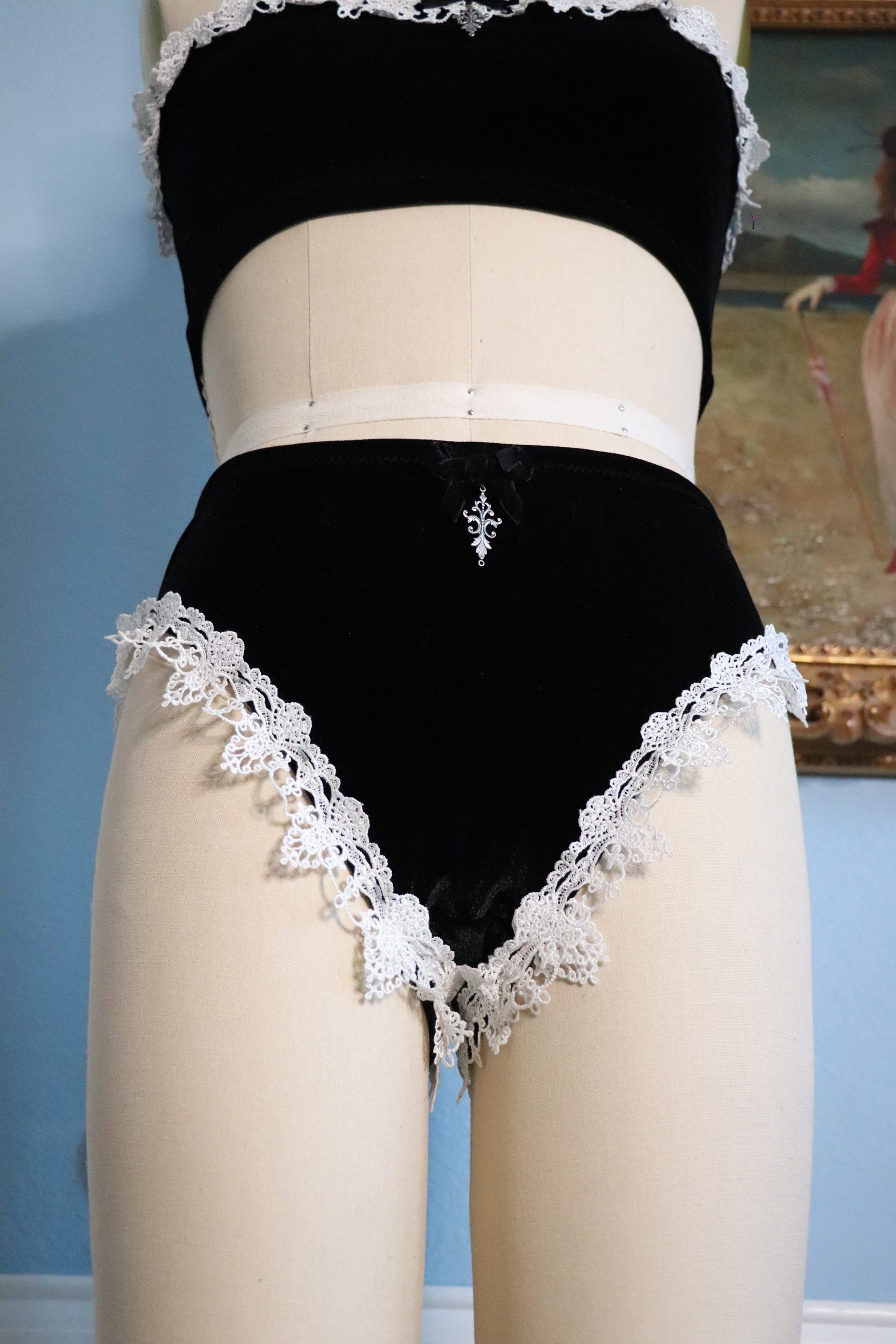 Blythe - Lingerie Set - Image 12
