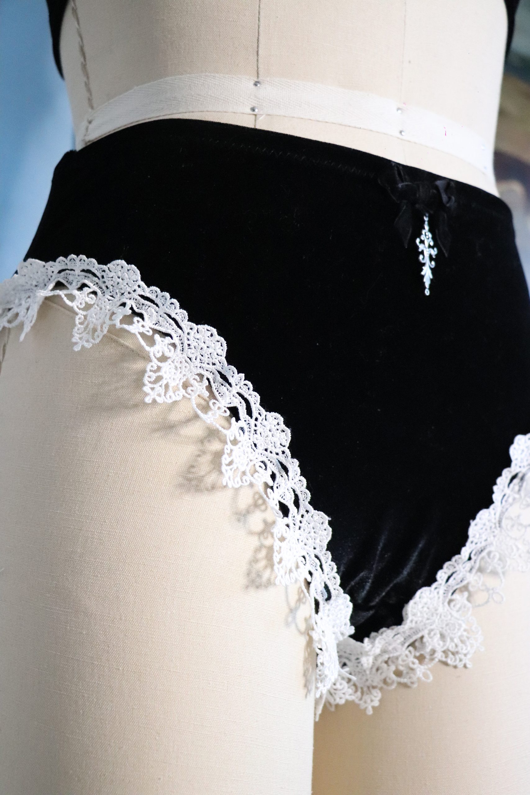 Blythe - Lingerie Set - Image 11
