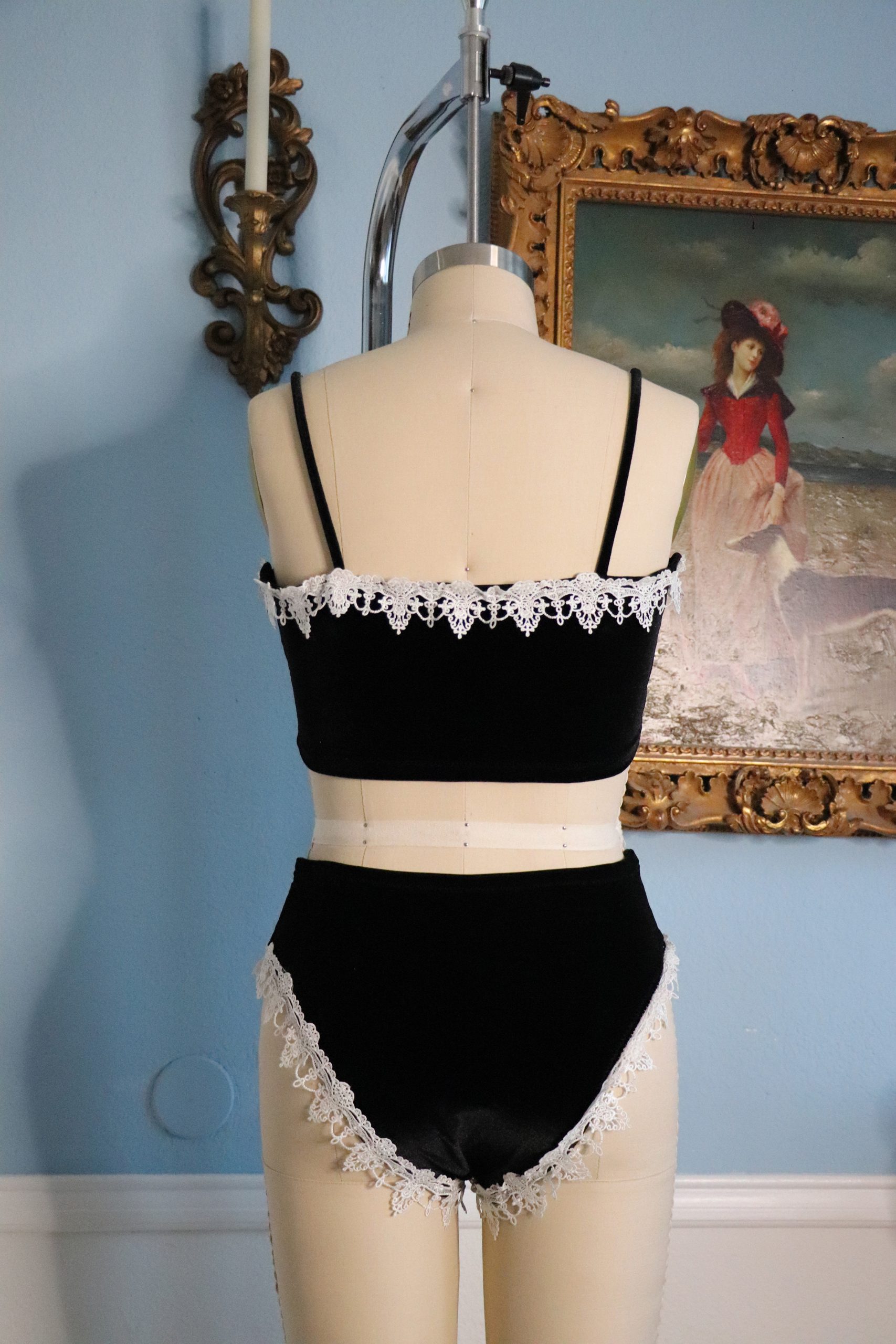 Blythe - Lingerie Set - Image 4